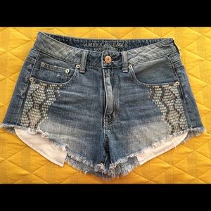 American Eagle  hi-rise festival shorts